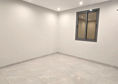 Roof – Al Sawari District – 230 m² – 4 Rooms
