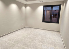 Roof – Al Sawari District – 375 m² – 7 Rooms