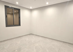 Roof – Al Sawari District – 230 m² – 4 Rooms