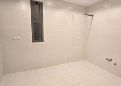 Roof – Al Sawari District – 230 m² – 4 Rooms