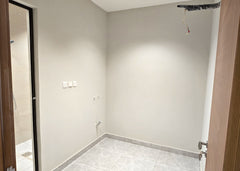 Roof – Al Sawari District – 375 m² – 7 Rooms