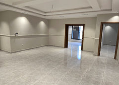 Roof – Al Sawari District – 375 m² – 7 Rooms