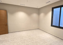 Roof – Al Sawari District – 375 m² – 7 Rooms