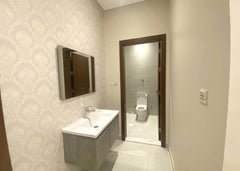 شقة – حي العزيزية – 168 م² – 5 غرف