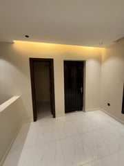 فيلا – حي الرحمانية – 300 م² – 9 غرف